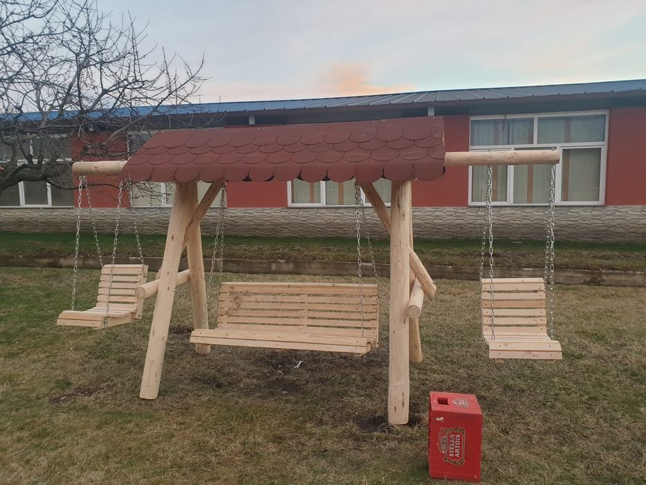 Balansoar  leagan  lemn  rotund  3 4 pers