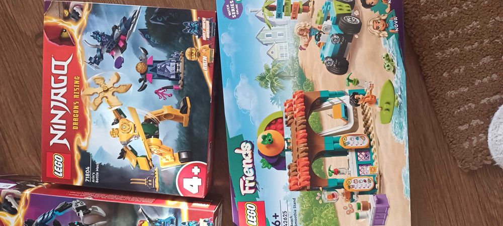 Писта и играчки Нови, запечатени