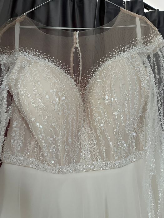 Rochie mireasă albă …………