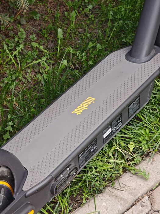 Ninebot g30P электросамокат