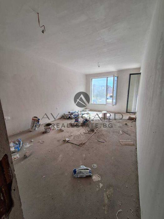 Продава се Двустаен апартамент в Пловдив, Кършияка - 66 кв.м за 1778 €/кв.м - Снимка #1