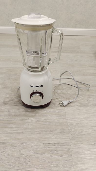 Продам блендер Polaris