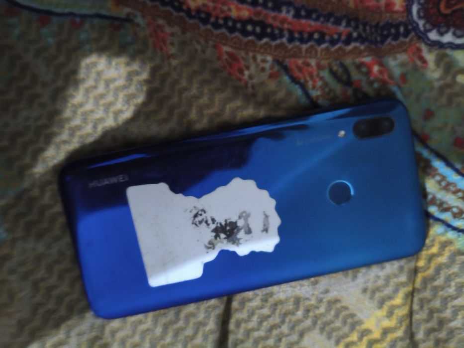 Huawei - телефон