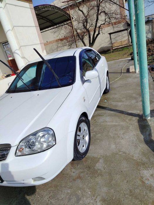 Ласитти 2013 супер люкс конденцеонер механека