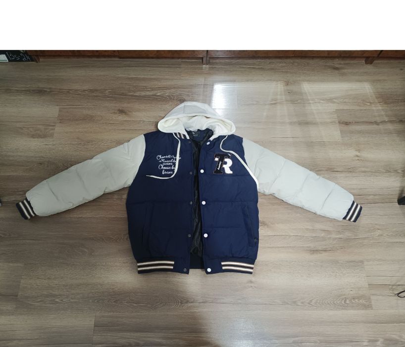 Зимняя стильная куртка