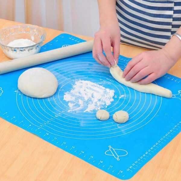 Силиконова подложка за месене и точене 46Х66СМ