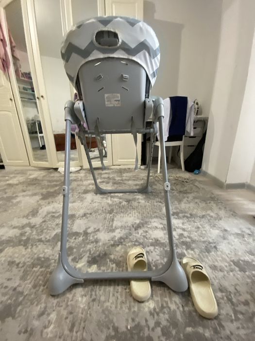 Стол детский в хорошее состояния