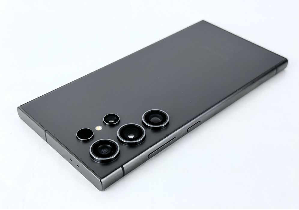 Samsung Galaxy S24 Ultra 5G 1ТB 12RAM Black Перфектен! Гаранция!