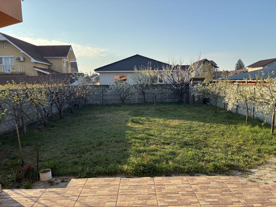 Proprietar vand casa P+M complet mobilata si utilata