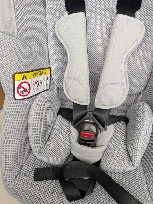 Столче за кола BeSafe Stretch - 6 месеца до 7 години
