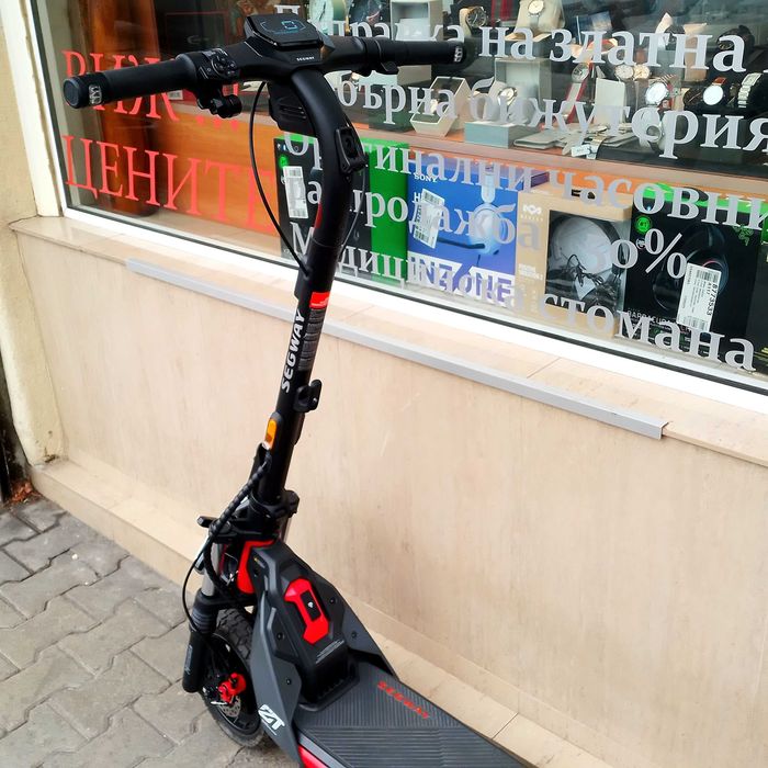Електрически скутер-Segway ZT3 Pro