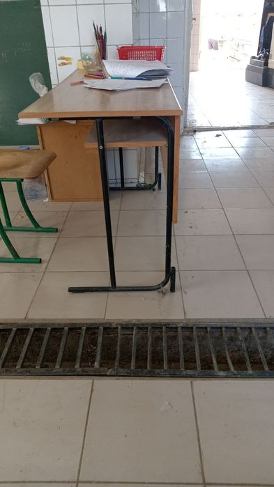 Parta va stol stullar turli mebellar