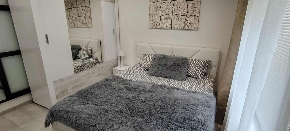 Дава се под наем Тристаен апартамент в Варна, Базар Левски - 60 кв.м за 562 € - Снимка #4