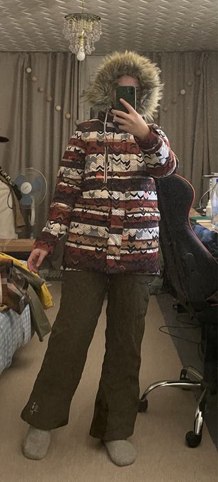 Продам куртку женскую. Зима