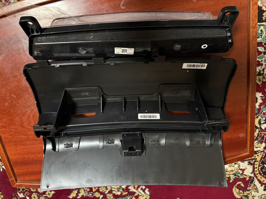 Chevrolet Travers 2023 задний бампер крышка и противотуманка