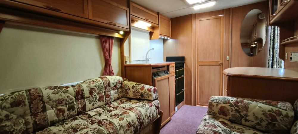 Каравана Компас Хералд Кларион 460/2