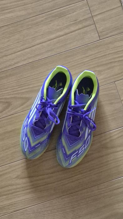 Adidasi sport, ptr copii, ca noi