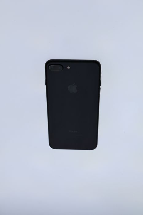 iPhone 7 Plus 32 GB-pvg448