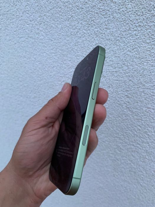 Iphone 17 256gb NOU 6 cicluri incarcare