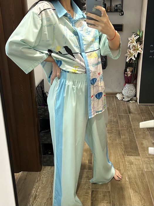 Уникален дамски комплект