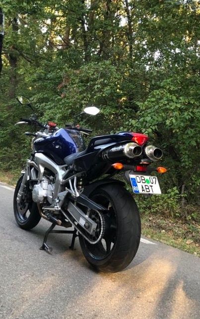 Vând motocicleta Yamaha fz6n Fazer