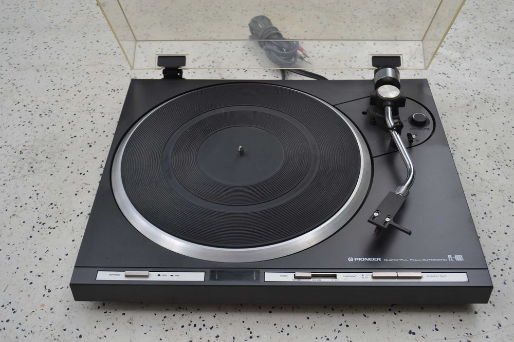 Pick up Pioneer PL 400 X