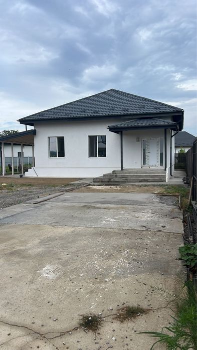 Casa NOUA la 10km de Targoviste