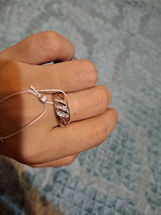 Продам Золотое кольцо