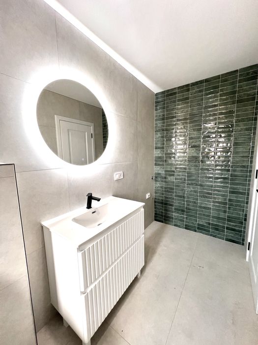 Acces asfaltat/canalizare/Miroslava/Vorovesti/TVA inclus/4camere,2bai,