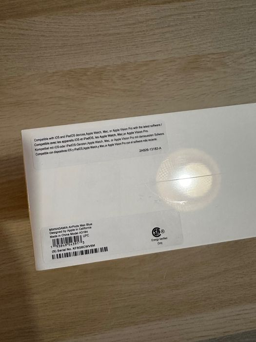 Apple AirPods Max слушалки син цвят