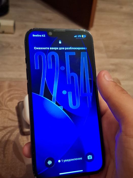 Айфон 13 состяние хорошая