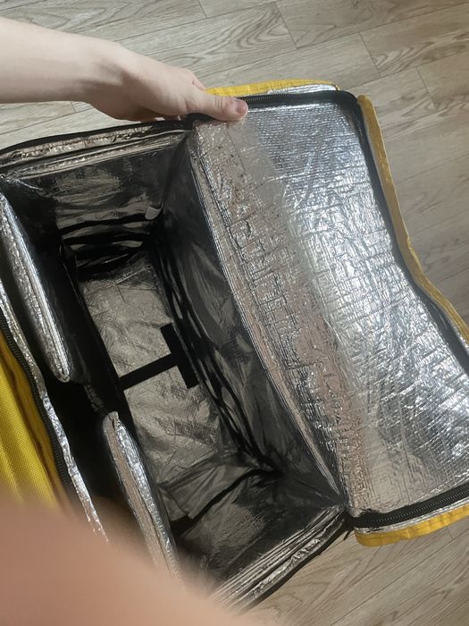 Сумка glovo в отличном состоянии