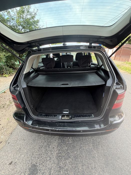 Vand Mercedes B200