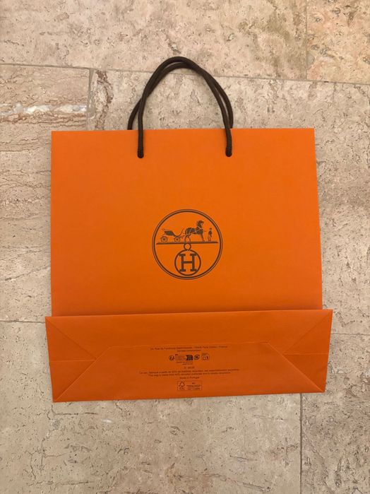 Оригинальные пакет и коробка Hermès Paris для галстука