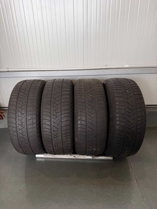 Anvelope 225 55 18 Iarna Pirelli
