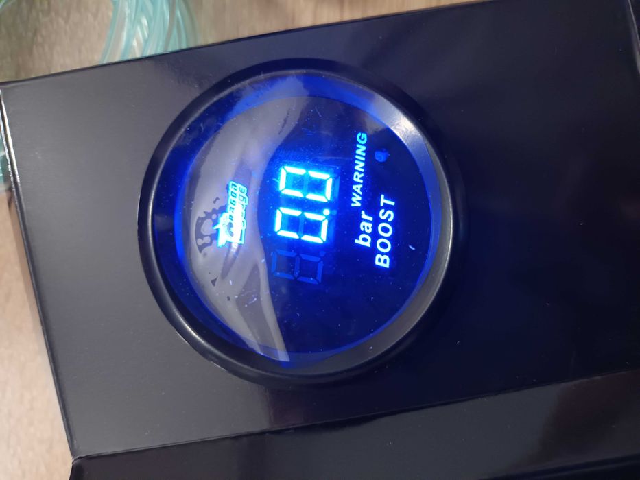 Бустметър дигитален,boostmeter с мап сензор,2 бара,буустметър