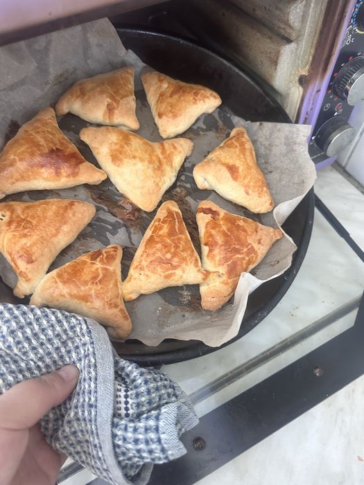 Продам духовку harlem