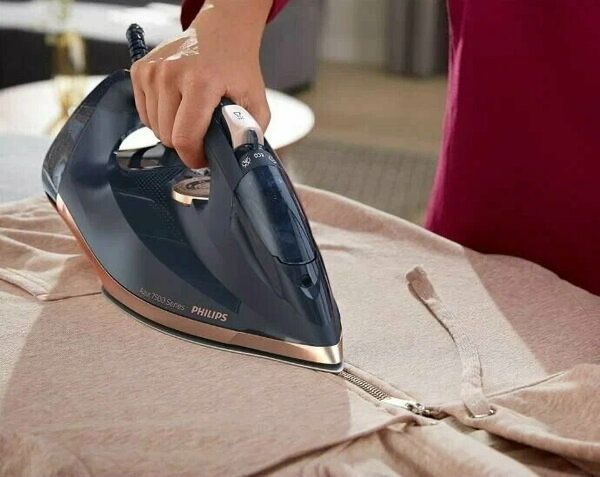 Утюг Philips DST7510/80