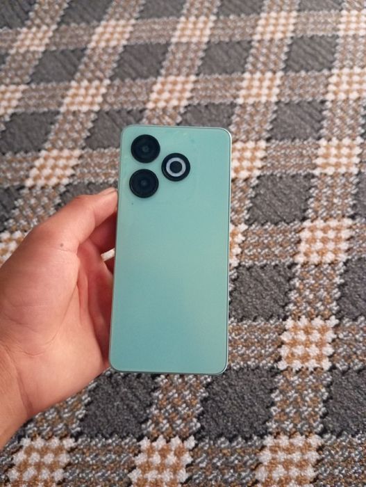 telefon sotiladi srochna Infinix smart 8