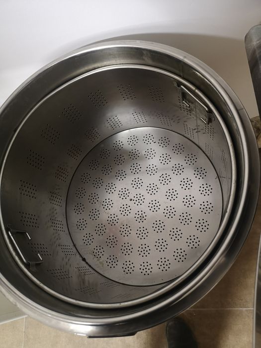 Пароварка, рисоварка, мантоварка