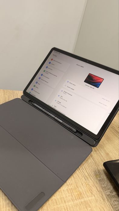 Lenovo Tab M11 128GB + Tastatură + Stylus | Impecabilă