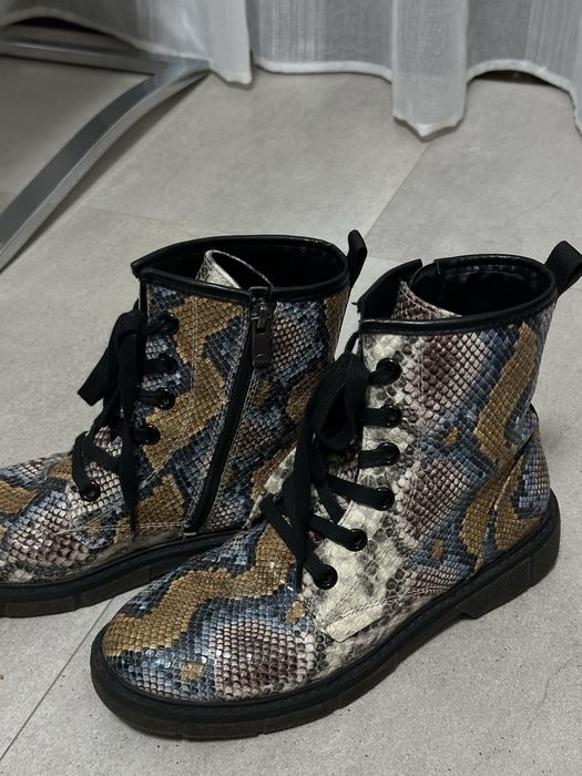 Bocanci animal print de piele