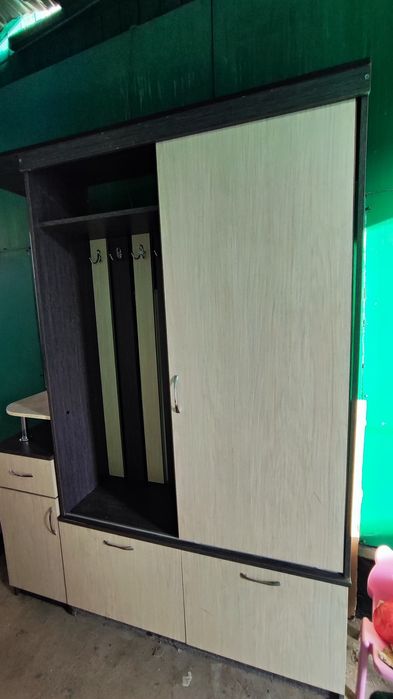 Прихожка с зеркалом