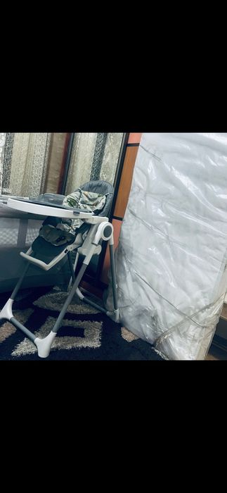 Стул для кормления