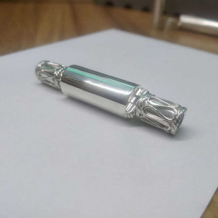 Серебряная цепочка.