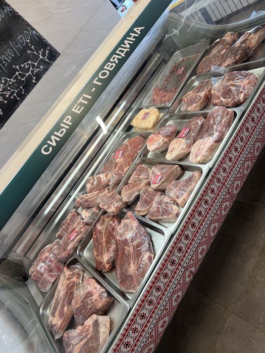 Витринные холодильники, мясорубка