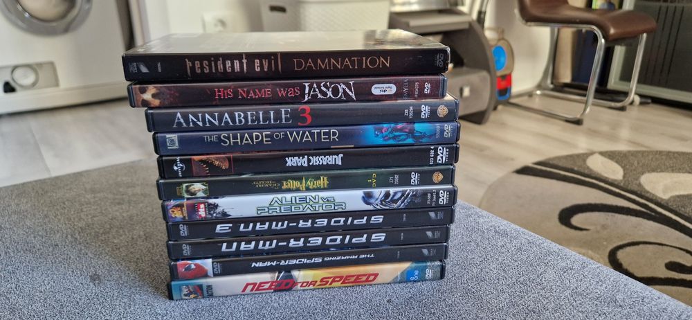 Vând Colecție de filme DVD