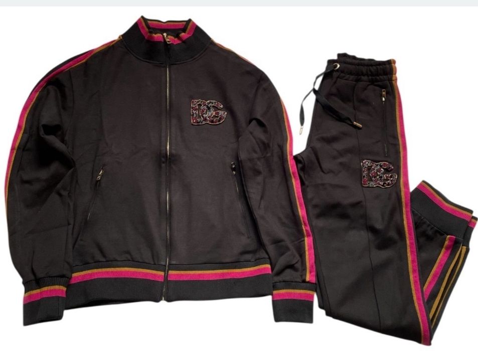 Оригинален екип DOLCE & GABBANA - S размер.