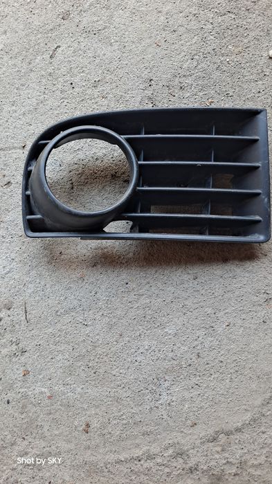 Grila si proiector ceata Golf 5