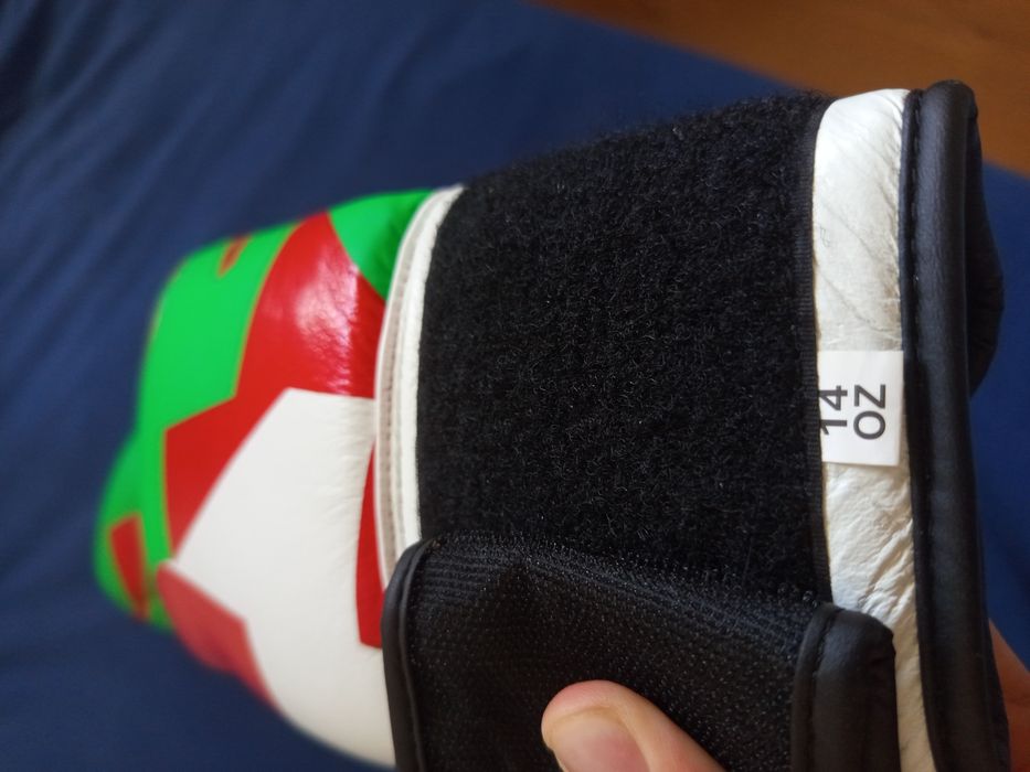 Боксови ръкавици Iron Inside